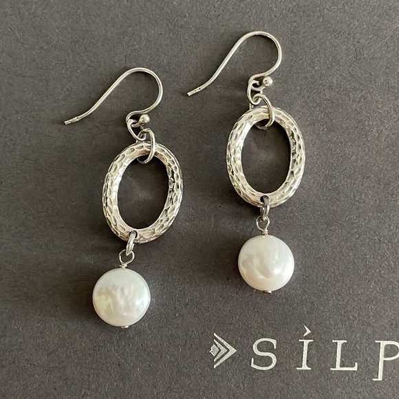 Silpada Hammered Sterling Silver and Feshwater Pearl French Wire Earrings W1253 - Picture 8 of 8